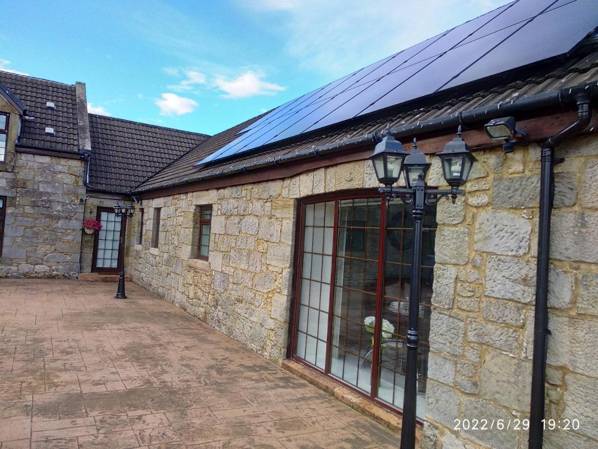 Cottage With Panoramic Views Kirk of Shotts Exterior foto